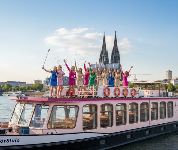 Firmenevent Strip Hamburg