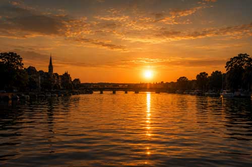 Sonnenuntergang Spots Berlin Floß mieten